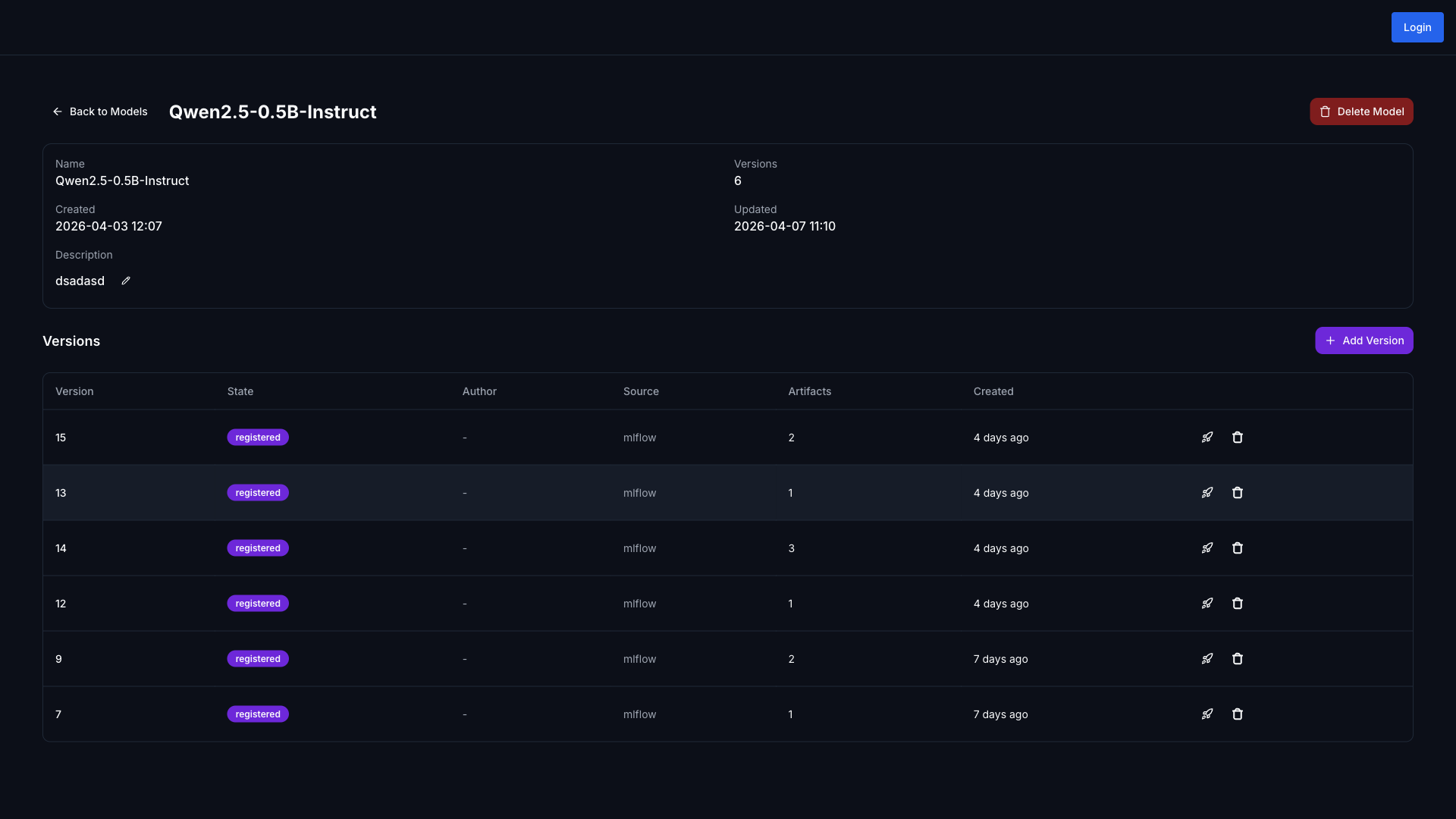 모델 상세 — 버전 목록